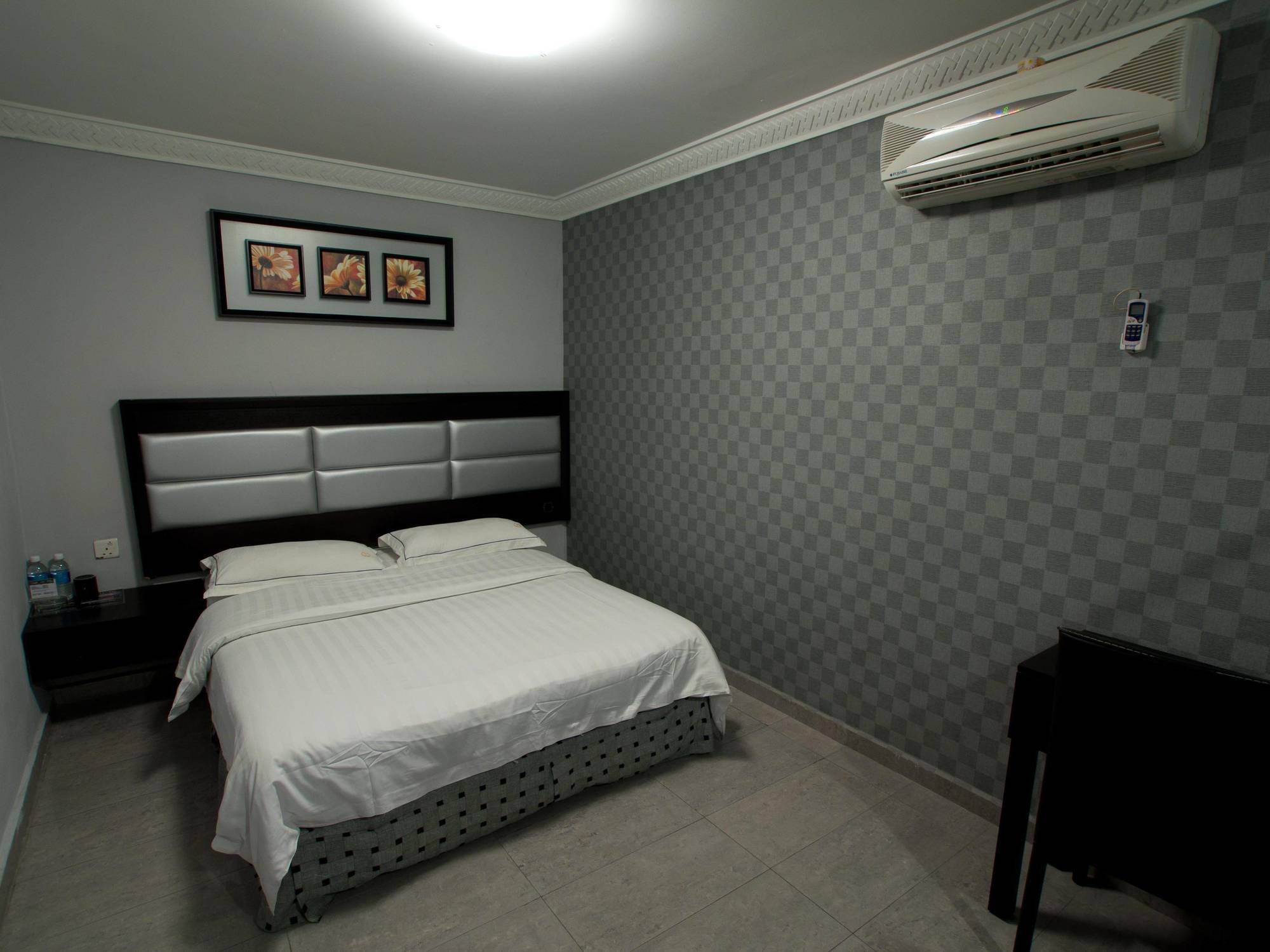 T Hotel Johor Bahru Skudai Zewnętrze zdjęcie